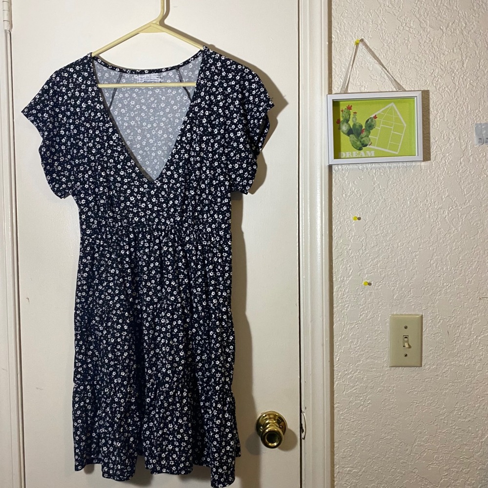 Urban Outfitters Mini Dress Black White Floral Print Short Sleeve M/M